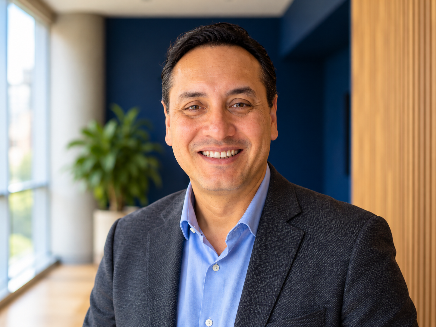 Gabriel Ruiz, English coach and bilingual English-Spanish interpreter